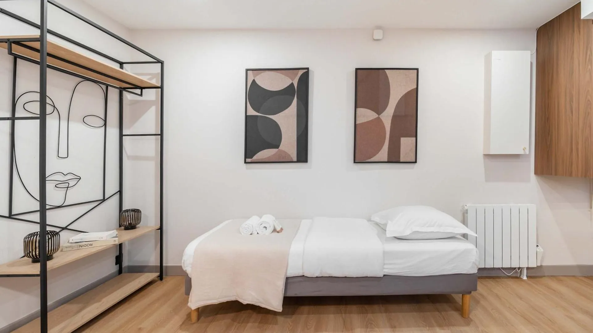 Studio For 4 People Near Montparnasse Paris Apartment